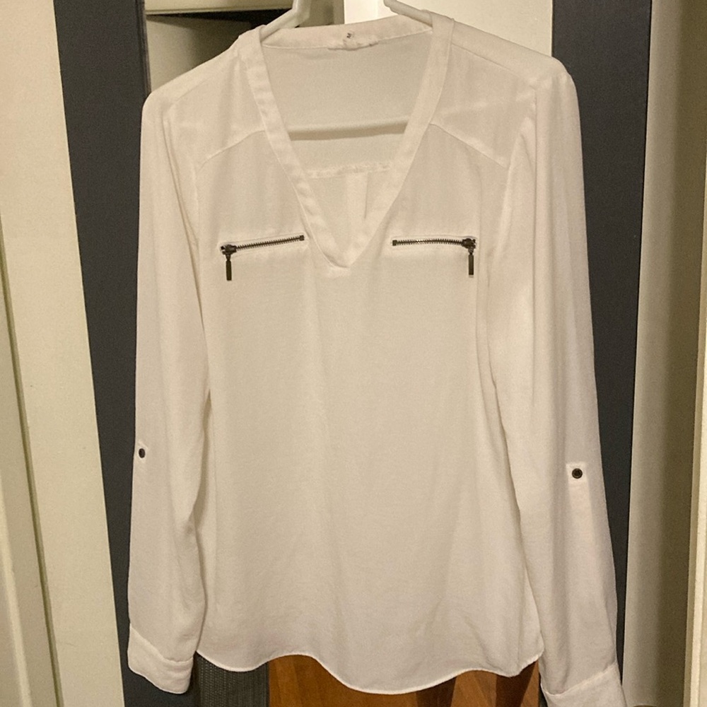 Like new white blouse